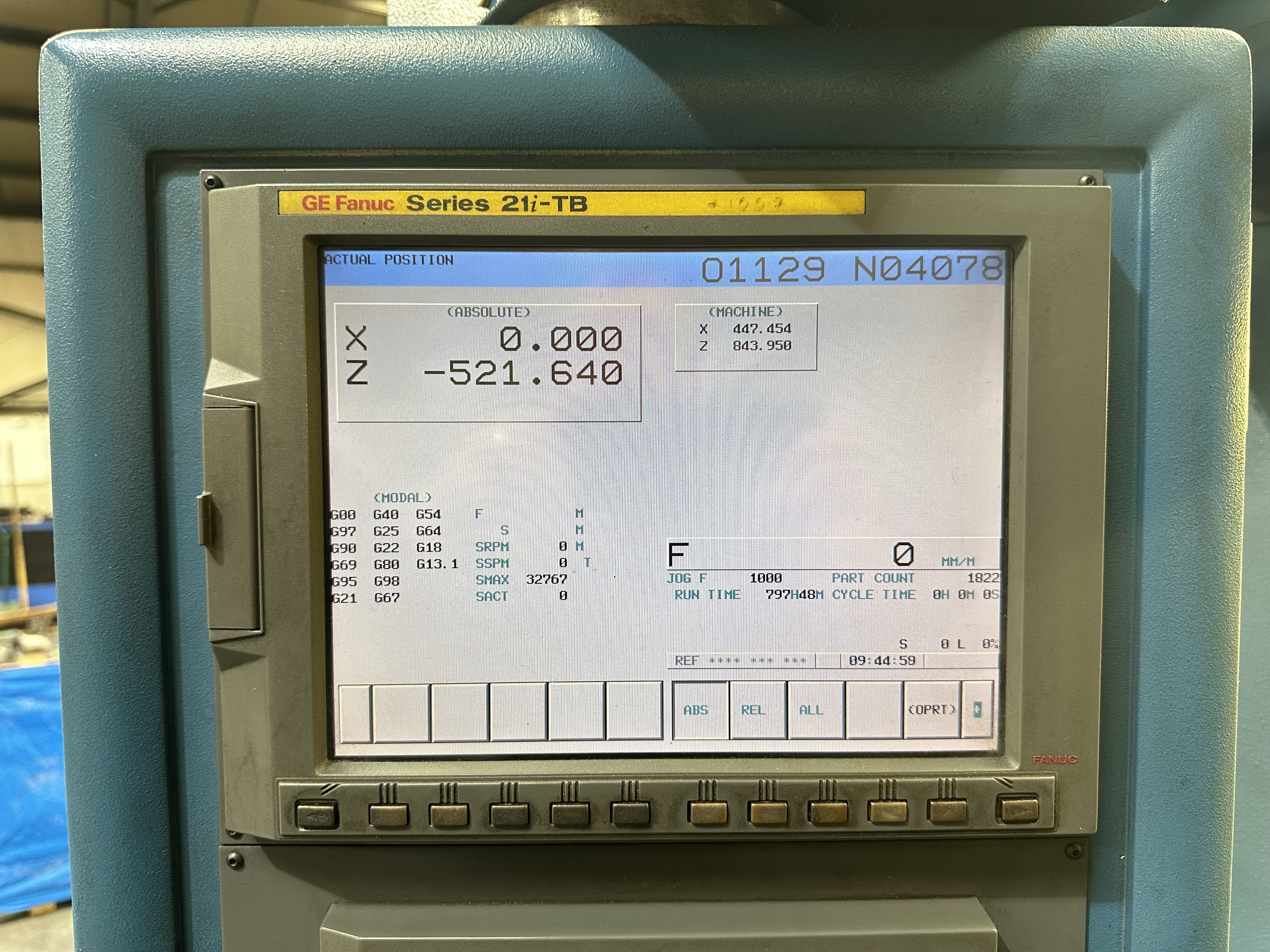 Geminis GHT4 - 720 x 2000 CNC Centre Lathe (2005)