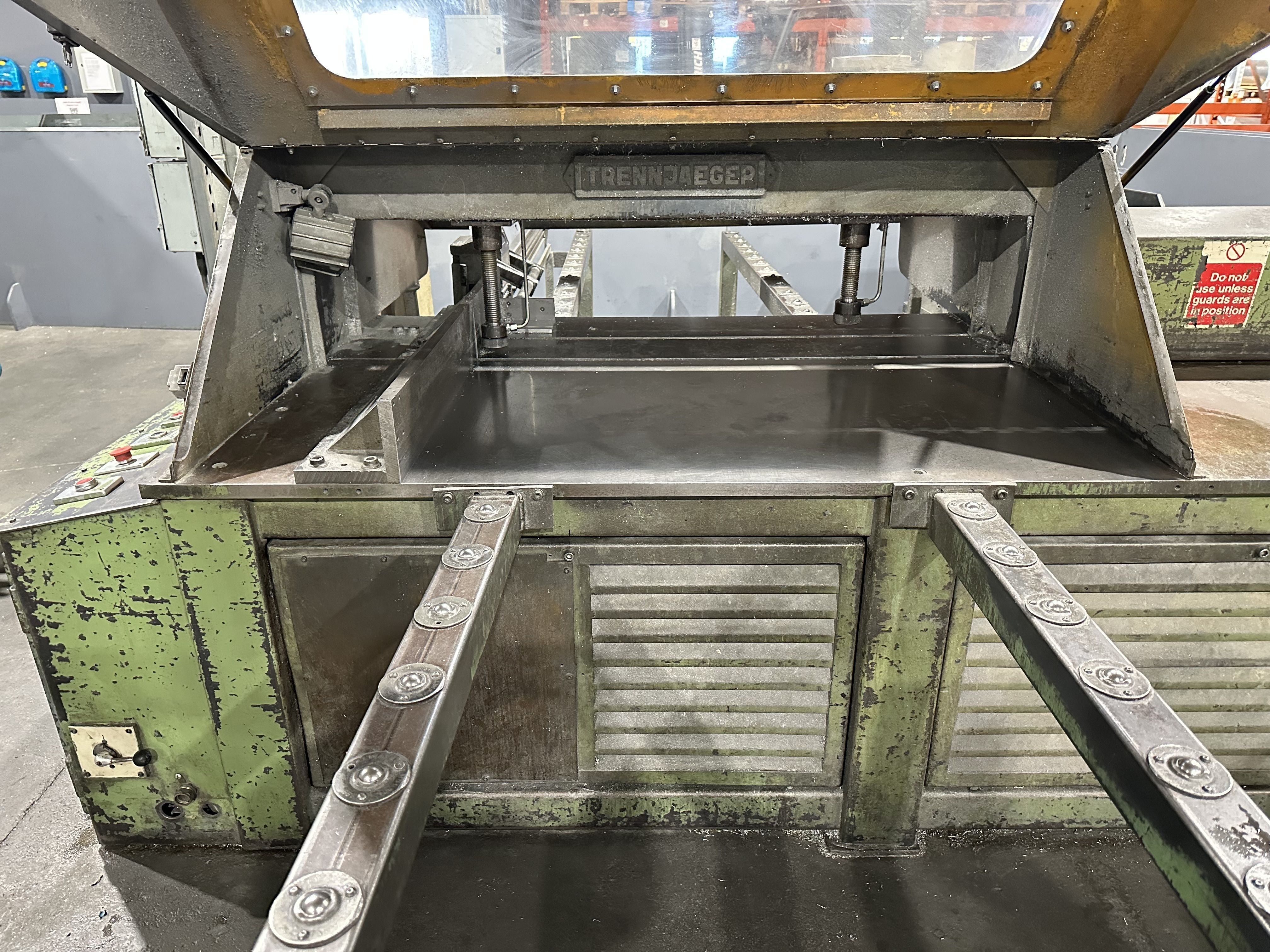 Trenjaeger Cross Cut Slab Saw