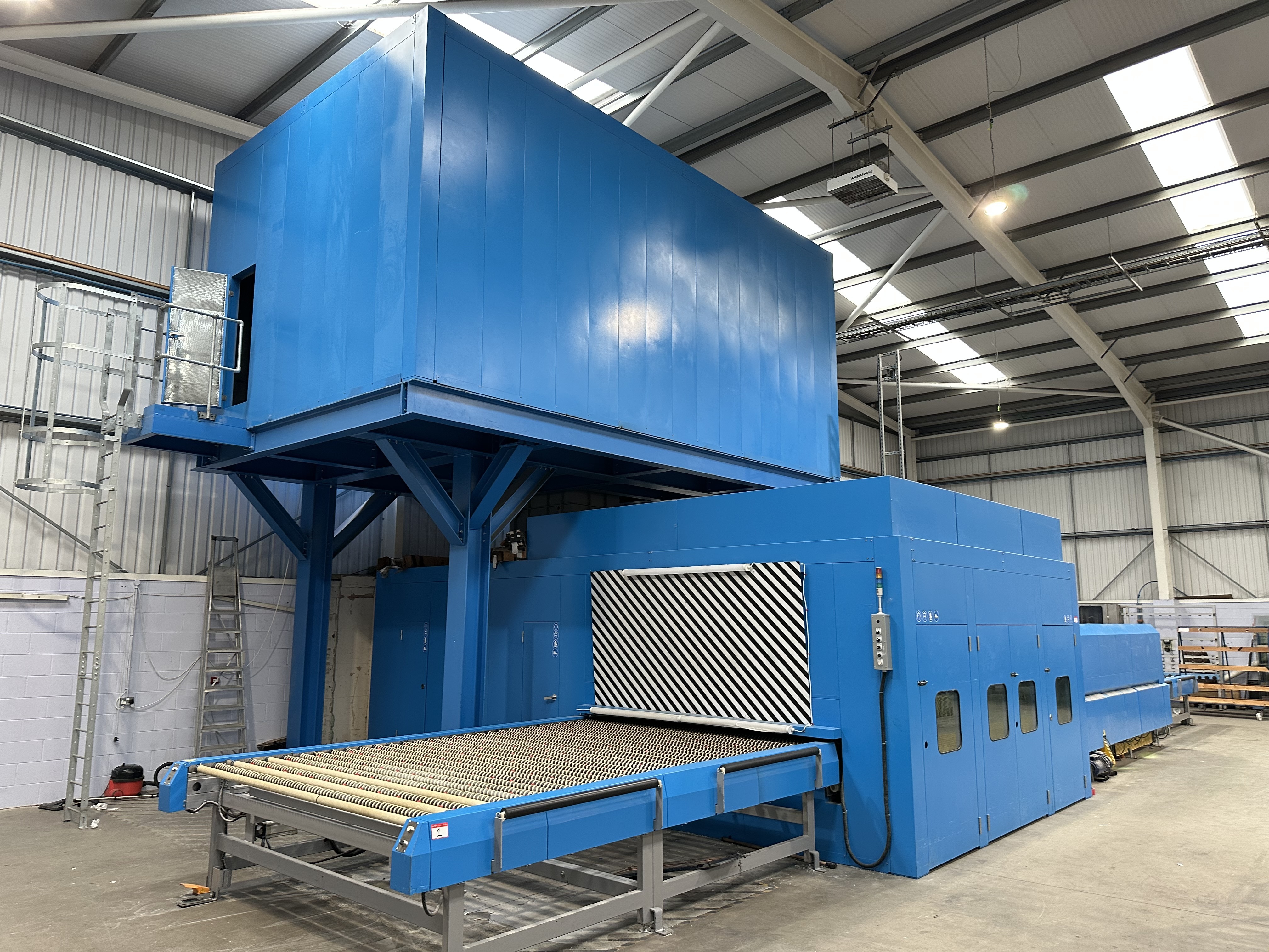CoolTemper PowerJet TCF-GTH-96.144-PJ4 Convection Flat Glass Tempering Furnace (2024)