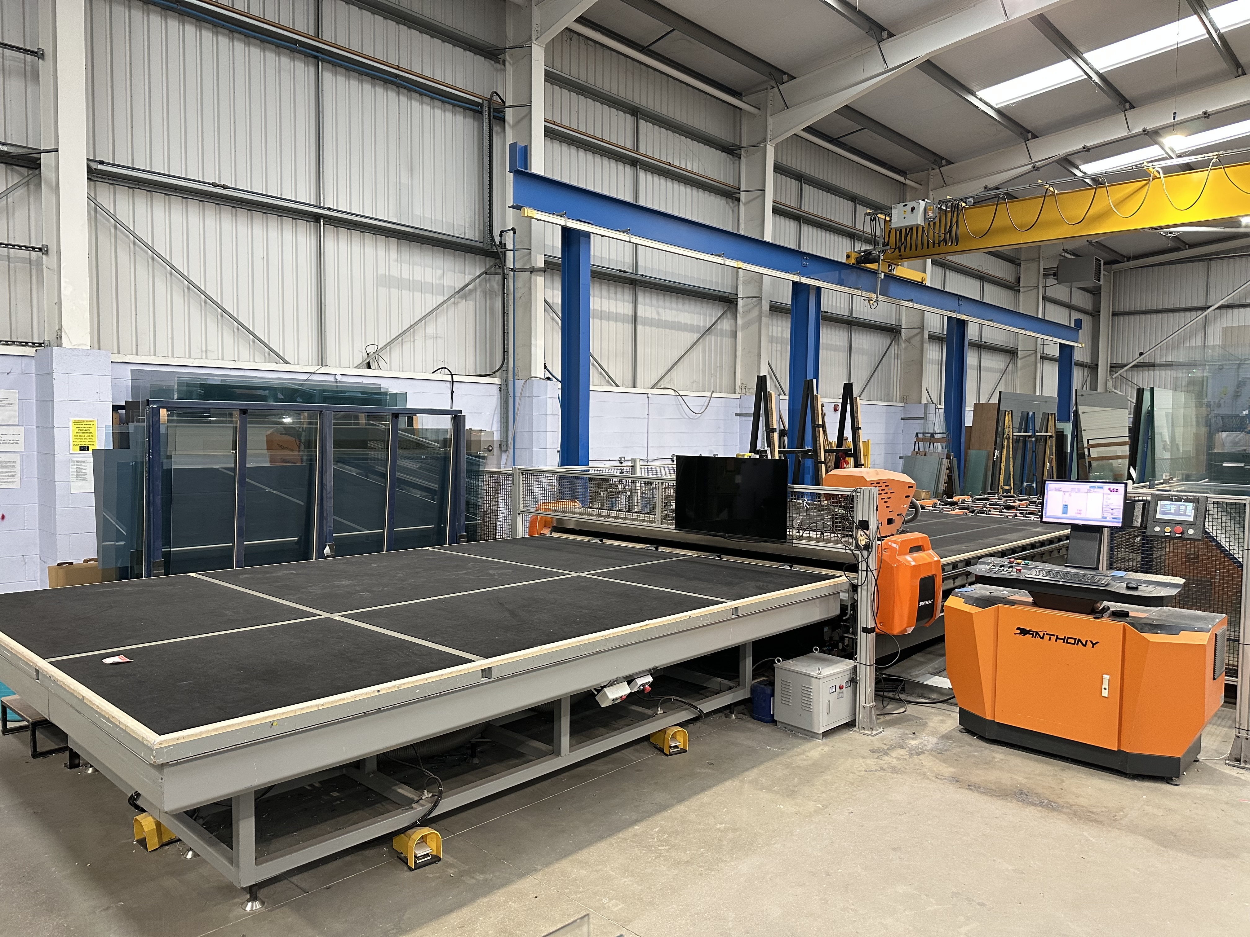 Yinrui (Anhui Yinrui Intelligent Technology Co Ltd) type YR-4228 Automatic Glass Loading Machine (2023)