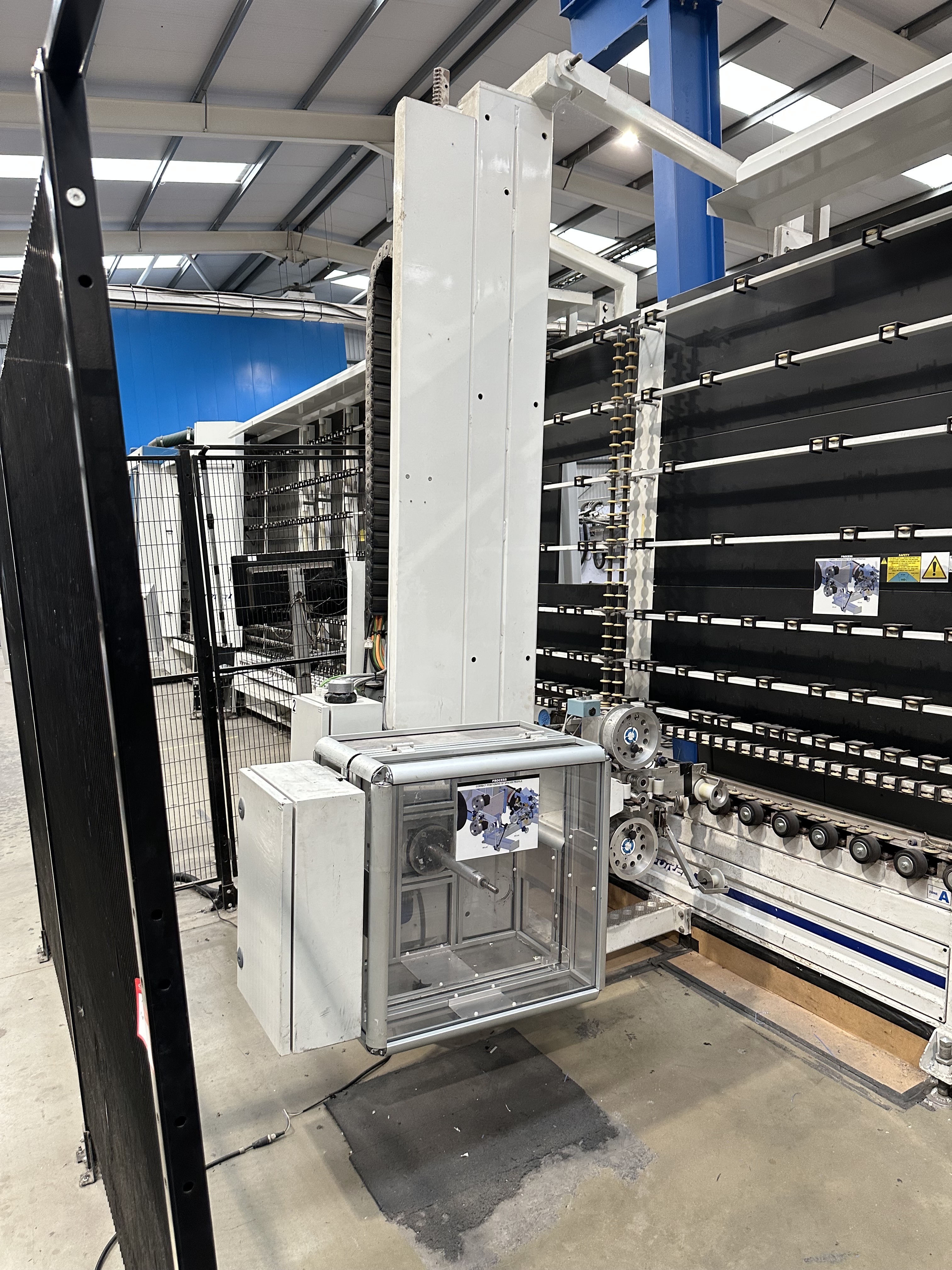 Forel High Speed Vertical Super Spacer Automatic Hot Melt IGU Line (2015)