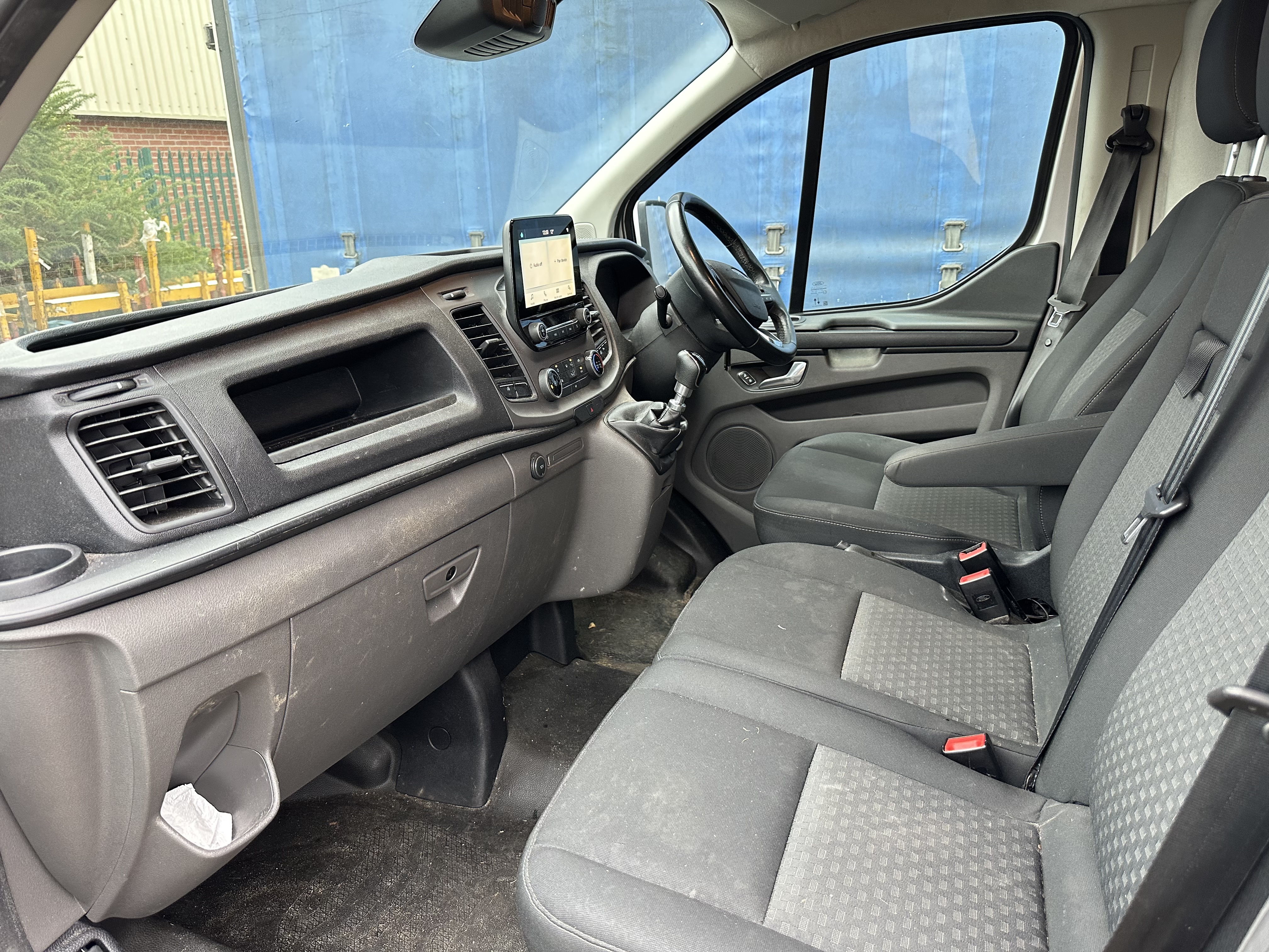 Ford Transit Custom 320 Trend eBlue Panel Van Registration no: FJ21 OPO