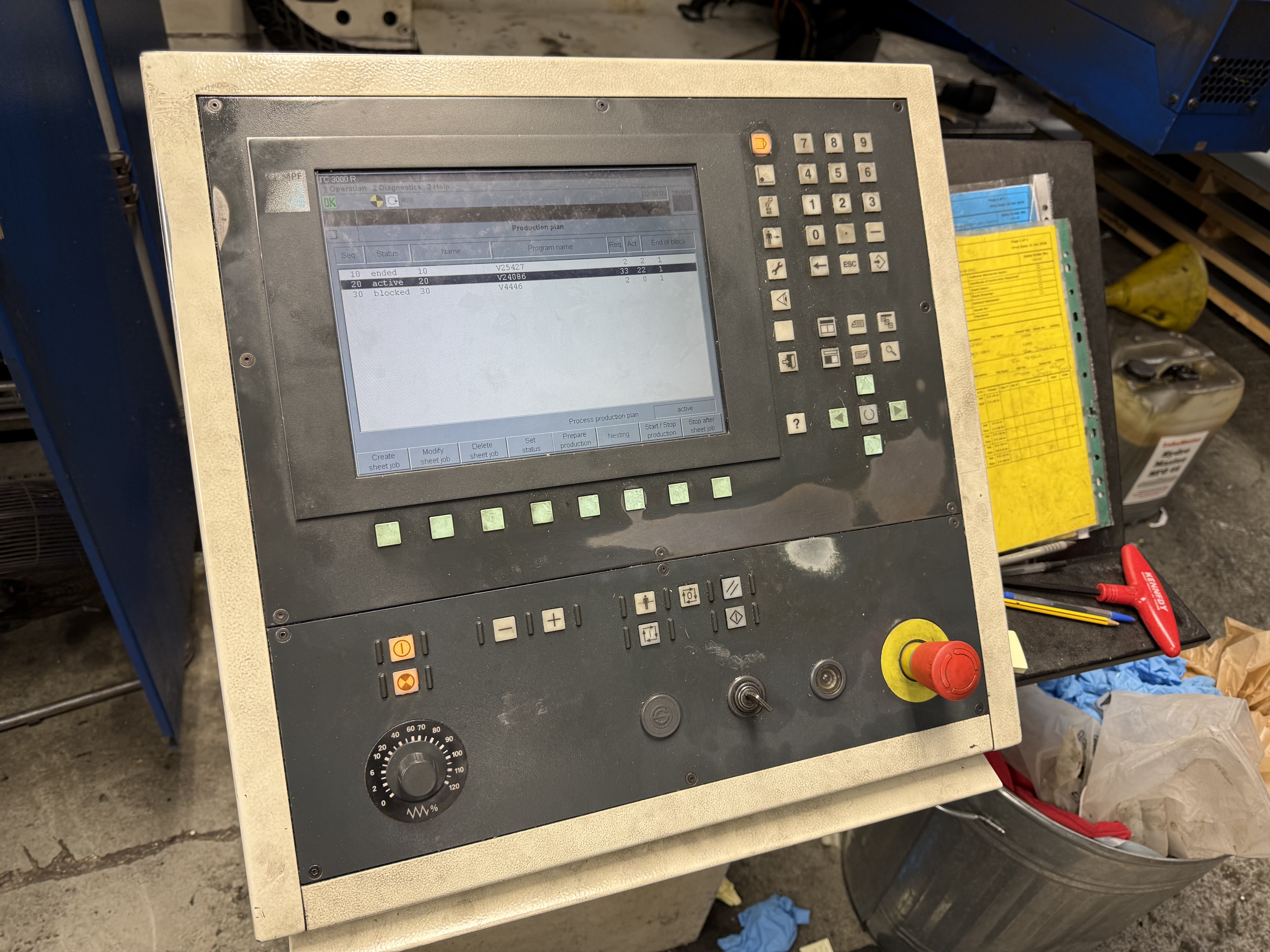 Trumpf TC3000R/180Kn CNC Punch Press (2004)