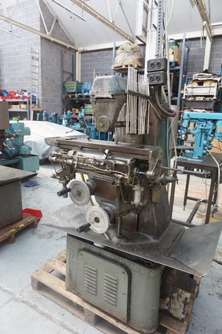 Adcock & Shipley Horizontal Mill