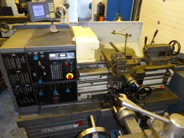 Colchester Master VS 3250 Centre Lathe