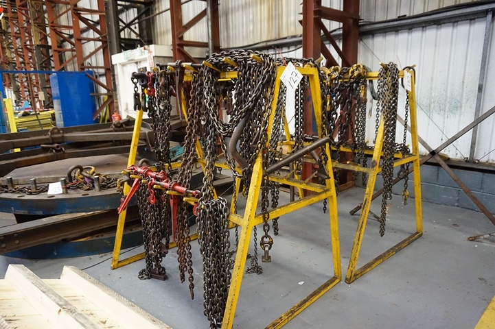 Qty Lifting Equipment with Rack