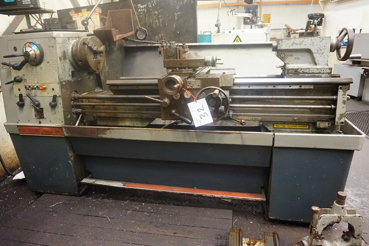 Colchester Triumph 2000 Gap Bed Lathe