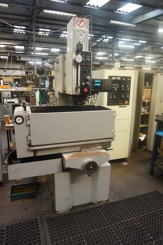 Tai-I Electron Spark Erosion Machine with 50 AMP Pulser Control