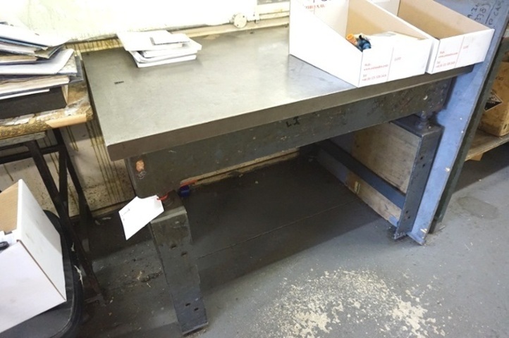 Steel Table 3ft x 4ft