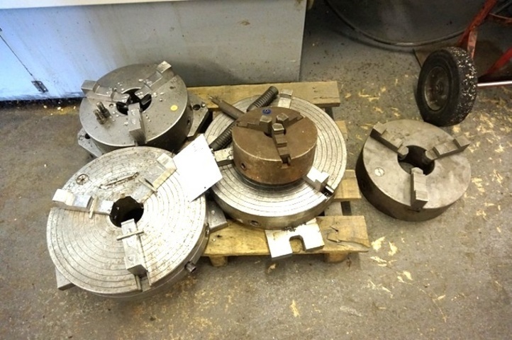 Qty of Chucks, 3-Jaw. 2 x 15’’, 2 x 12’’ and 1 x 8’’