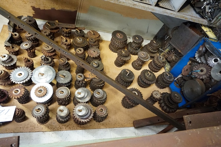 Rack with Large Qty of Circular Cutters