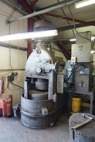Lumsden 90LE Vertical Spindle Rotary Table Surface Grinding Machine
