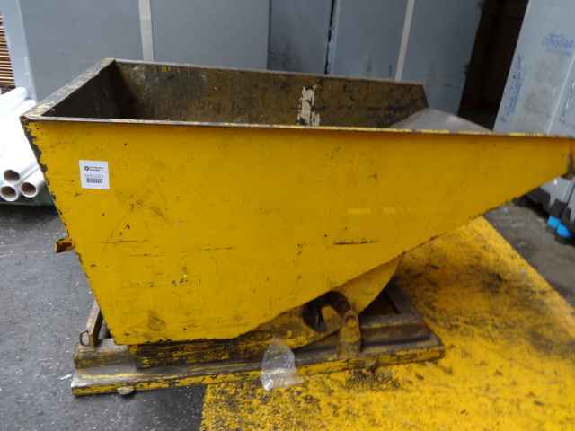 Forklift Tipping Skip