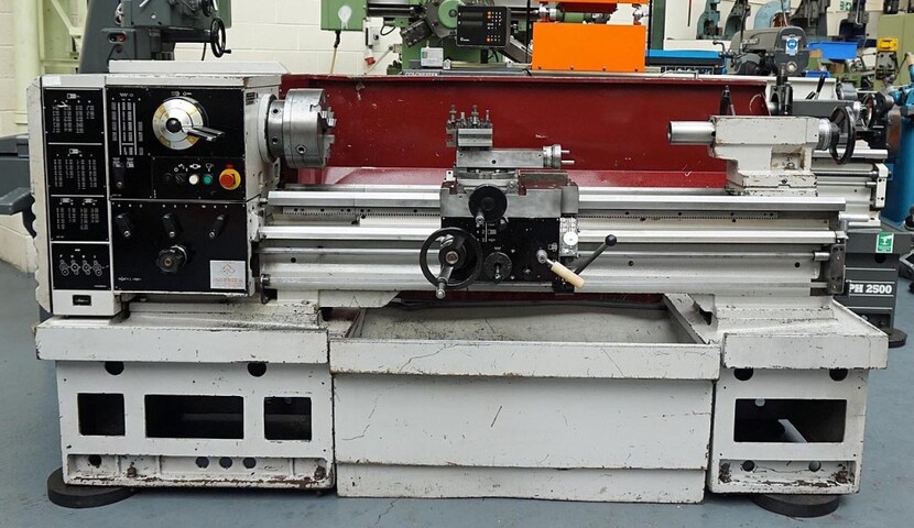 Harrison M390 Gap Bed Centre Lathe
