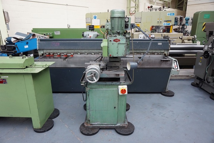 Eisele Type VM5 11PV Semi Auto Cut Off Saw