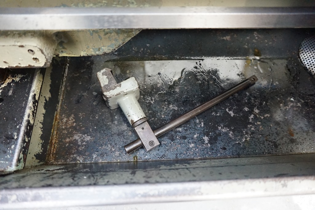 Colchester Triumph 2000 Straight Bed Centre Lathe