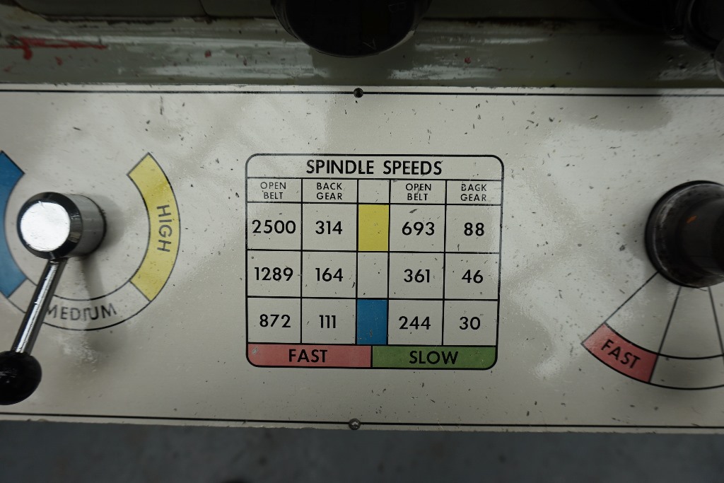 Smart & Brown Type 1024 Toolroom Centre Lathe