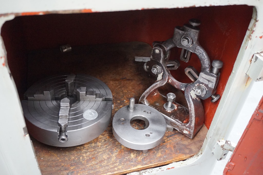 Smart & Brown Type 1024 Toolroom Centre Lathe