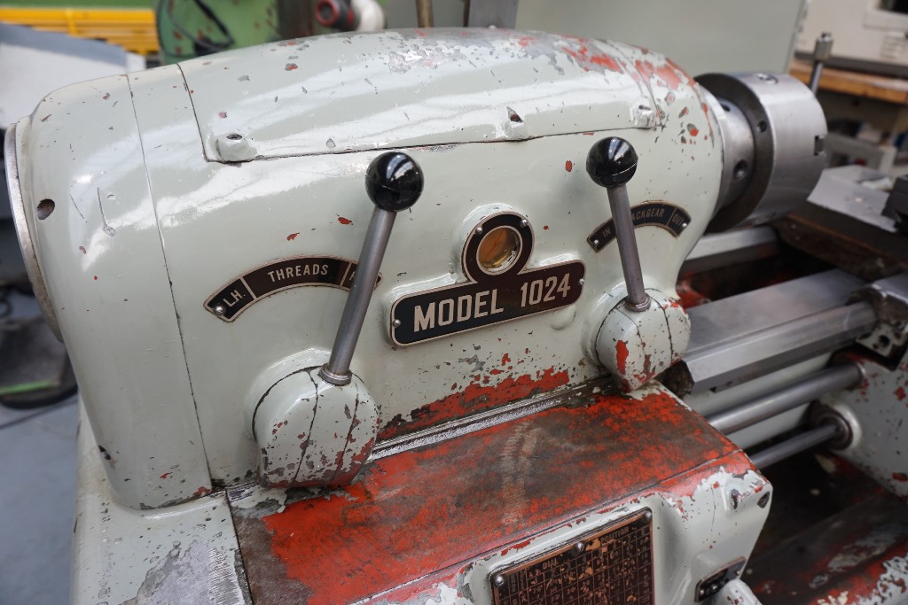 Smart & Brown Type 1024 Toolroom Centre Lathe