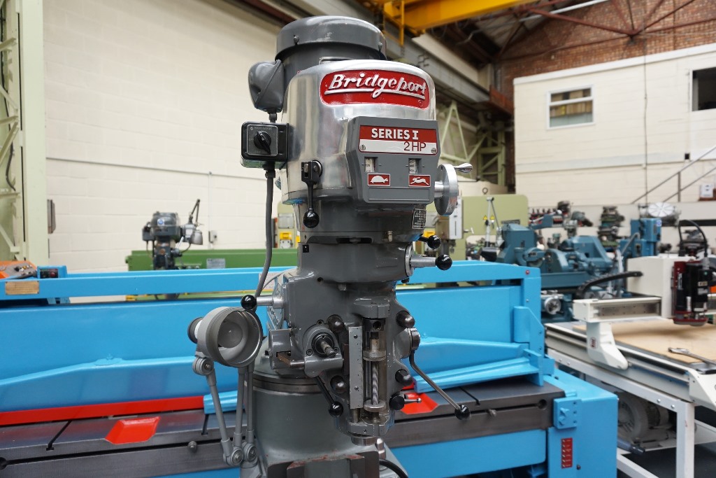Bridgeport Model BR2J2 Turret Milling Machine