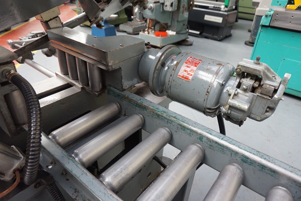 Qualters & Smith B7A Sawmaster Automatic Bandsaw