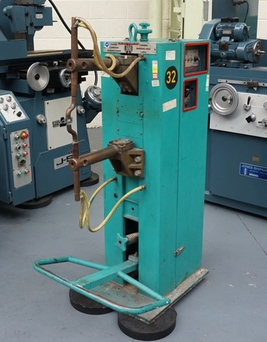 Aro Type N404A Pedestal Spot Welding Machine