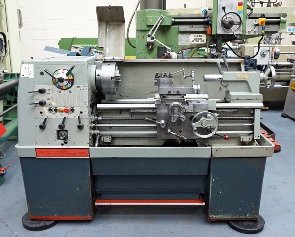 Colchester Triumph 2000 Gap Bed Centre Lathe