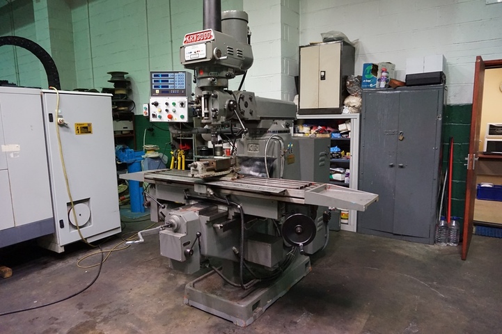 KRV 3000 Turret Milling Machine