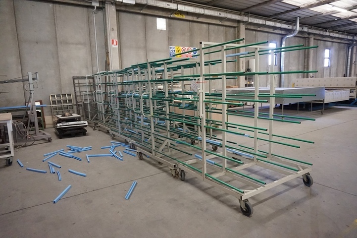 (6) Portable Glass Trolley’s