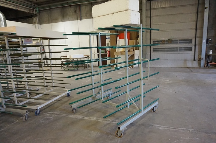 (6) Portable Glass Trolley’s