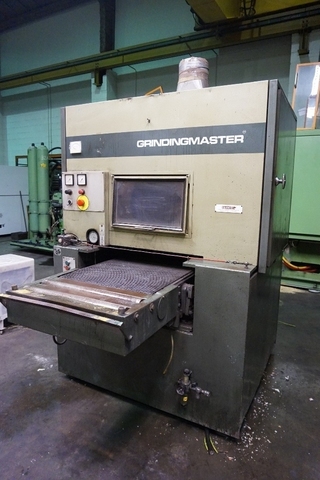 Grindingmaster with Conveyor Belt