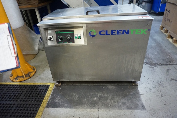 Cleentek Ultrasonic Cleaning Machine