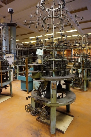 Bentley Type RTR8 22’’ Circular Knitting Machine