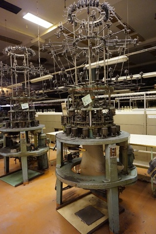 Bentley Type RTR8 20’’ Circular Knitting Machine