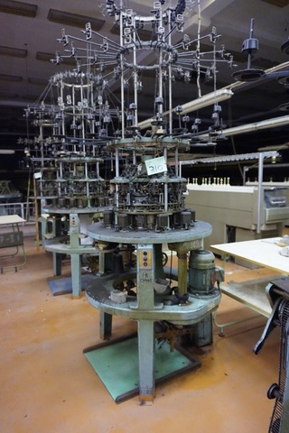 Bentley Type RTR8 18’’ Circular Knitting Machine