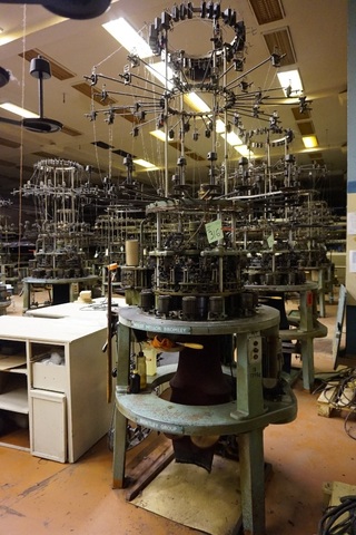 Bentley Type RTR8 18’’ Circular Knitting Machine