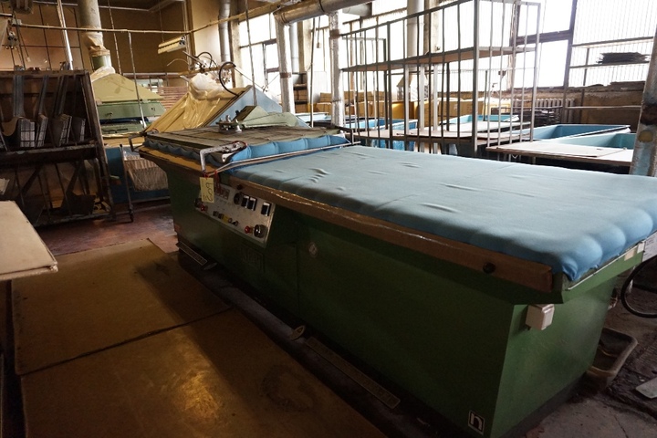 Nepi Ottelo Model FDV 2P Steam Heated Double Press