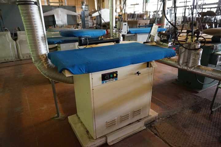 Stirovap Mod 420 Steam Ironing Table