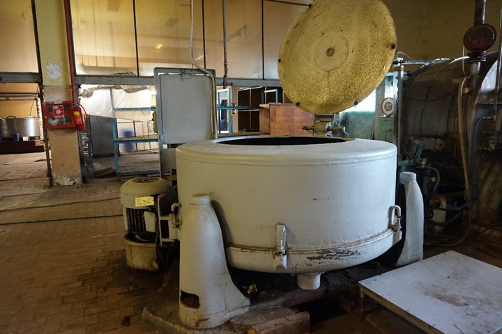 Centifuge 1500mm Internal Dimension