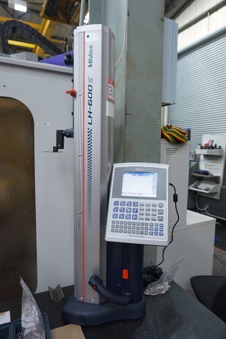 Mitutoyo LH600 Height Gauge