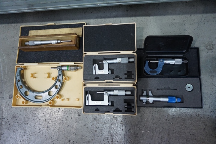 Quantity of Assorted Mics