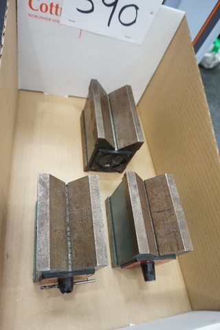 Magnetic V Blocks