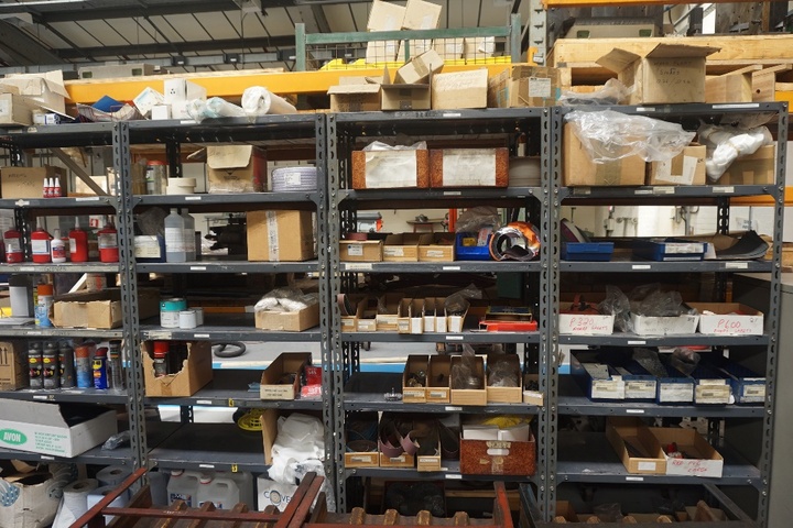 Qty of Heavy Duty and Light Racking