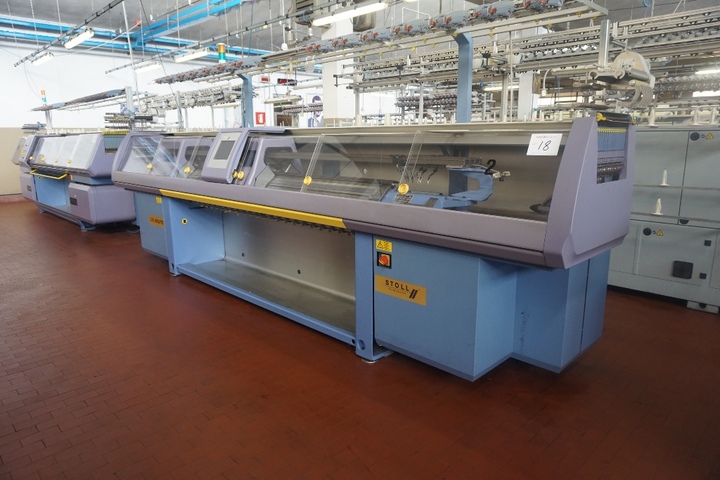 Stoll Model CMS 433 TC Flat Knitting Machine