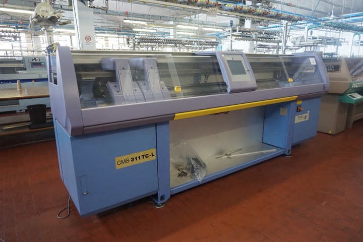 Stoll Model CMS 311TC-L Flat Knitting Machine