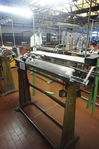 Coppo Model 14/100 Super Coptal R88/96 Flat Bed Manual Sewing Machine