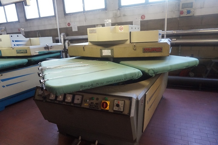 Monti 104/S Steam Press Table,