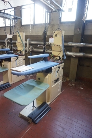 Pony Spa SILV/OAS18 Ironing Steam Table