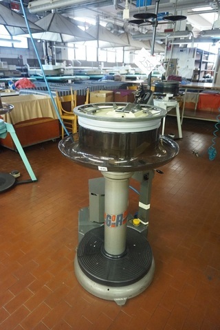 Exacta Go Round 16 Gauge Linking Machine