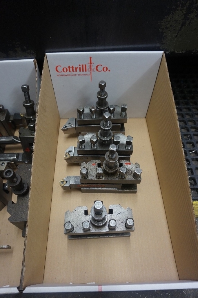 Harrison M400 Gap Bed Centre Lathe